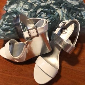 Guess strappy sandal wedge